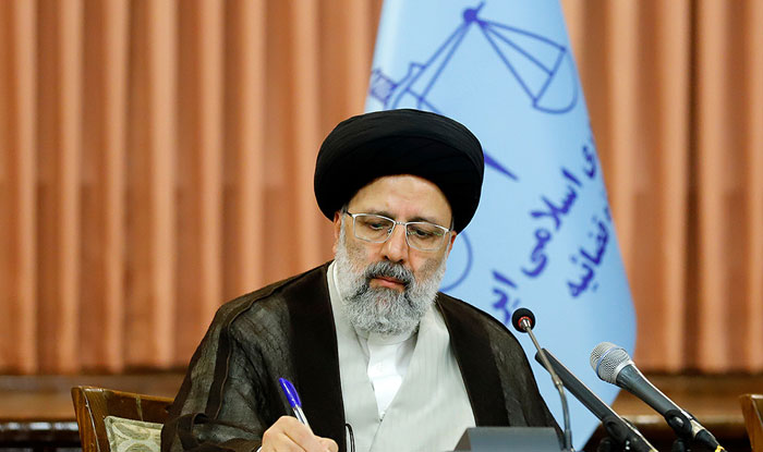انقلاب آرام رئیسی؟! انقلاب آرام رئیسی؟!