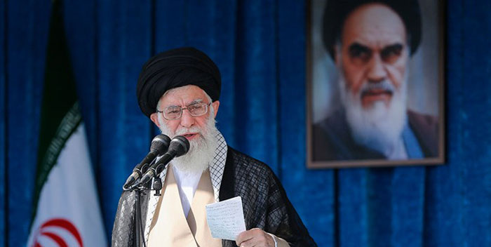 رهبر انقلاب: سیل زدگان را فراموش نکنید/ معامله قرن خیانت بزرگ به اسلام است