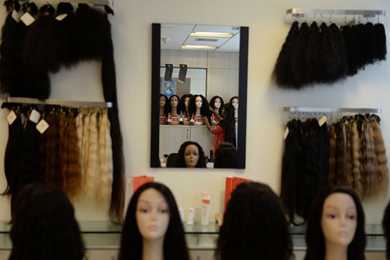 گزارشی دردناک از پشت‌پرده بازار خرید و فروش موهای زنان!