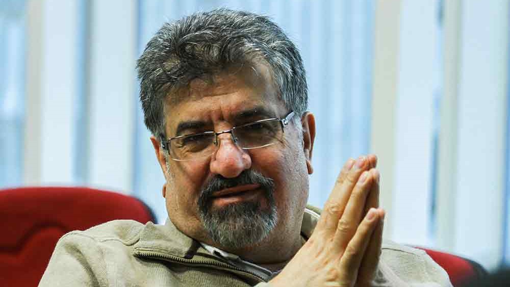 دکتر ناصر هادیان: برای «گفتگو» با آمریکا اعلام آمادگی کنیم