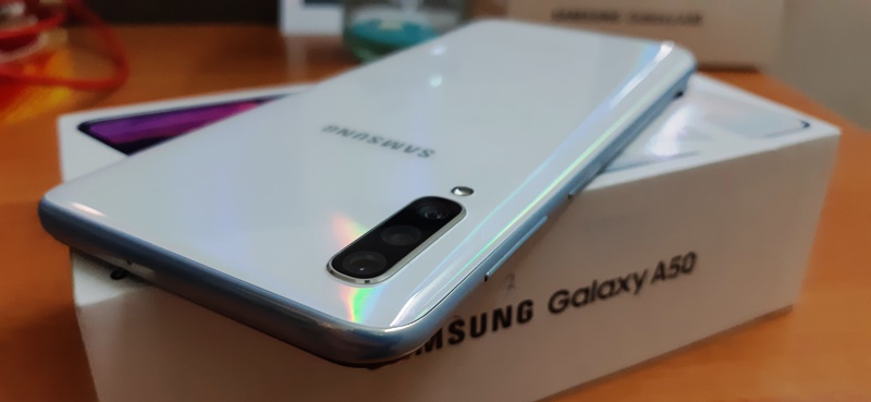 سامسونگ Galaxy A50؛ گرگ در لباس میش سامسونگ Galaxy A50؛ گرگ در لباس میش