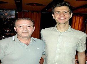 (عکس) بشار اسد و خانوادهاش در رستوران (عکس) بشار اسد و خانوادهاش در رستوران
