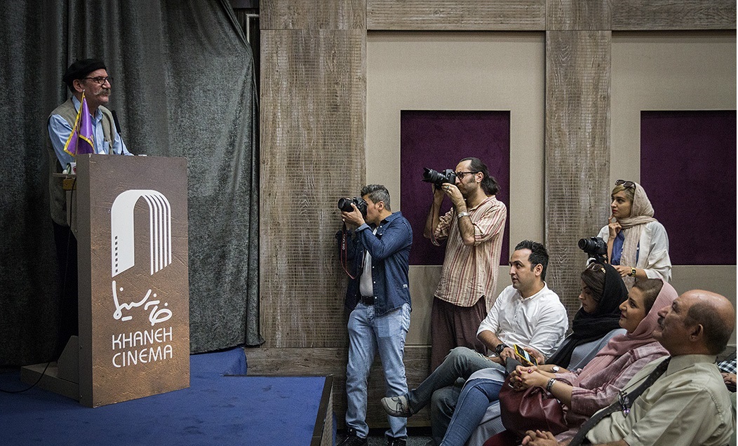 متن و حواشی بزرگداشت فردوس کاویانی؛ از حضور پررنگ چهره ها تا غیبت خود فردوس کاویانی!