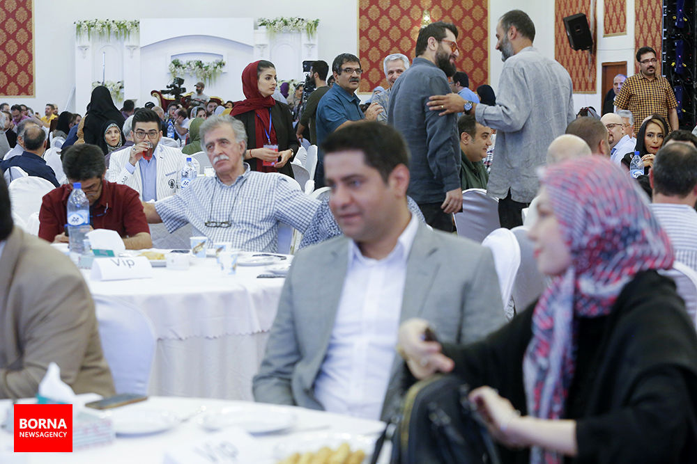 تصویری خاص از فرزاد حسنی و آزاده نامداری در یک جشن