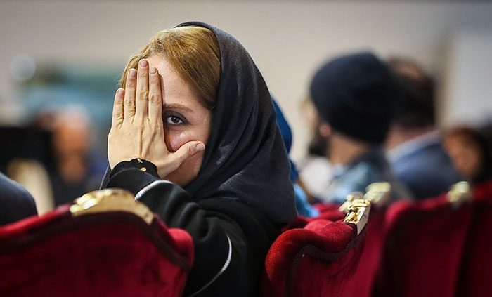 حاشیههای تمام نشدنی مهناز افشار حاشیههای تمام نشدنی مهناز افشار