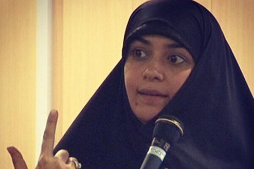 الهام چرخنده: بار‌ها هم خودم و هم فرزندم کتک خوردیم!