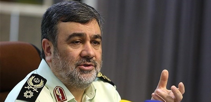 حجاب در ایستگاه تاکسی‎ها و مسافرکش‎ها///////////////////////