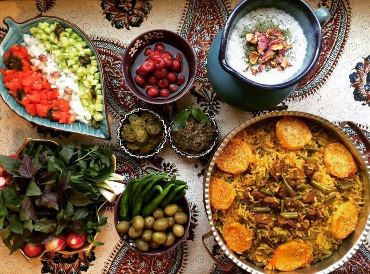 طرز تهیه انواع لوبیا پلو خوشمزه و مجلسی؛ از لوبیا پلو با گوشت تا لوبیا پلو مرغ طرز تهیه انواع لوبیا پلو خوشمزه و مجلسی؛ از لوبیا پلو با گوشت تا لوبیا پلو مرغ