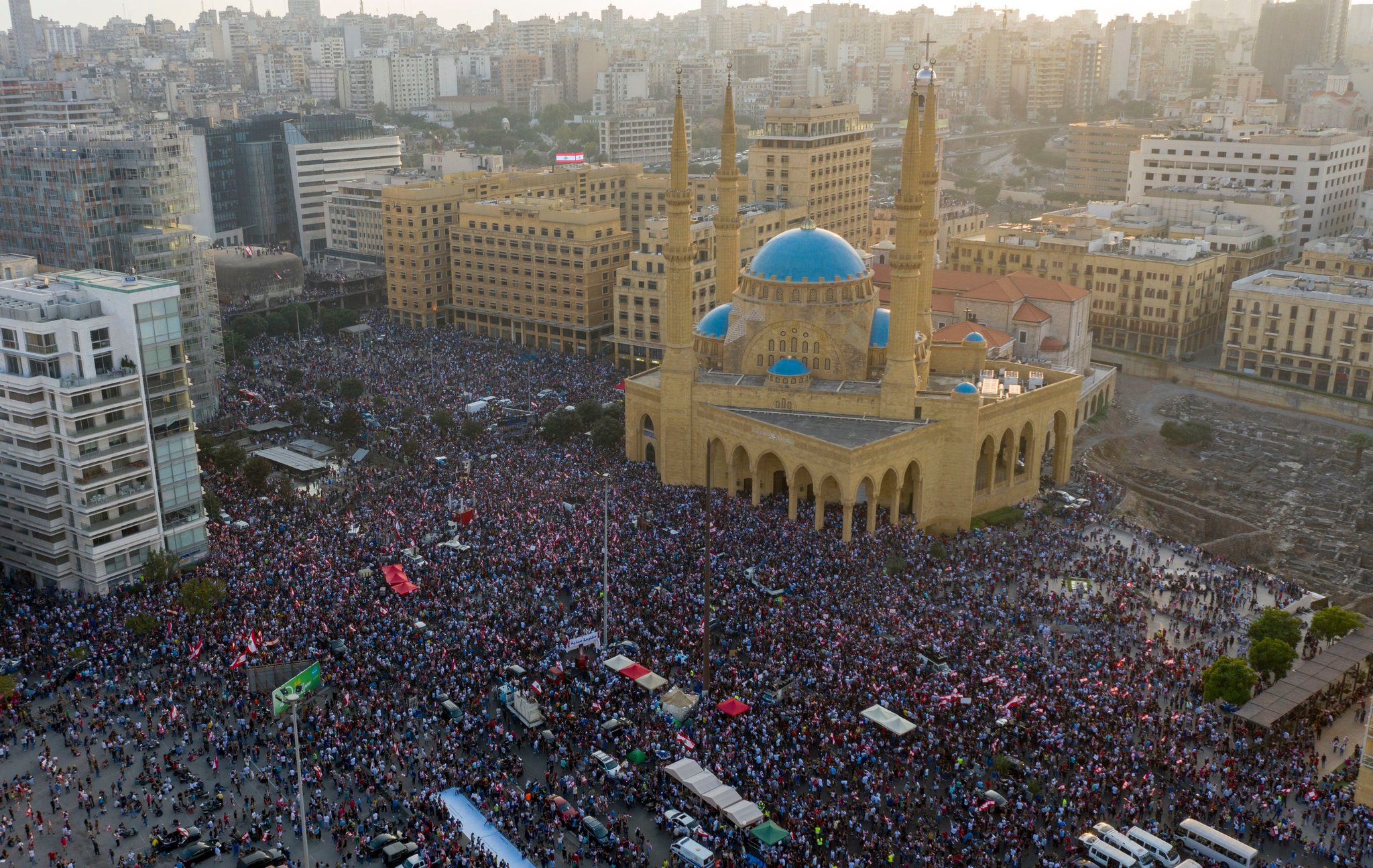 از شیلی تا لبنان؛ بالا گرفتن اعتراضات به دلیل مشکلات مالی از شیلی تا لبنان؛ بالا گرفتن اعتراضات به دلیل مشکلات مالی