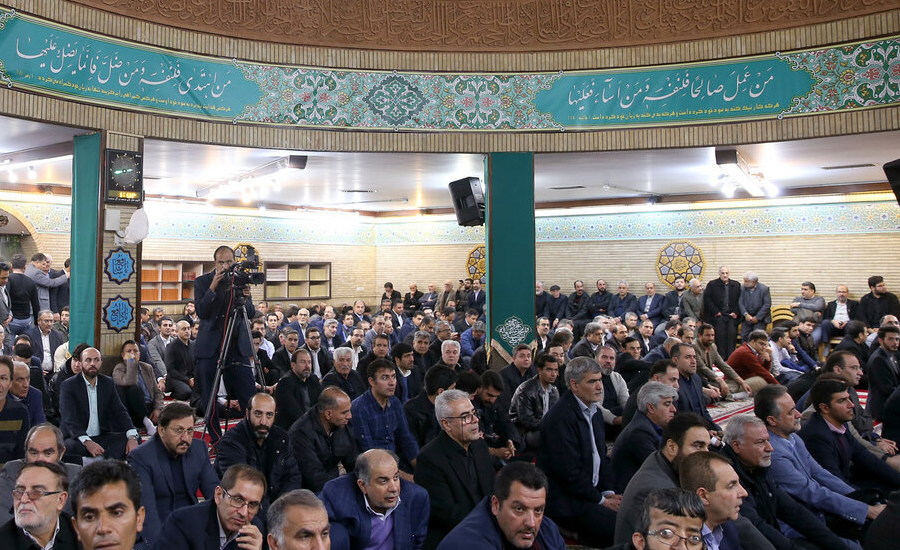 (تصاویر) چهره‌های سیاسی در مراسم ختم خواهر رییس‌جمهور