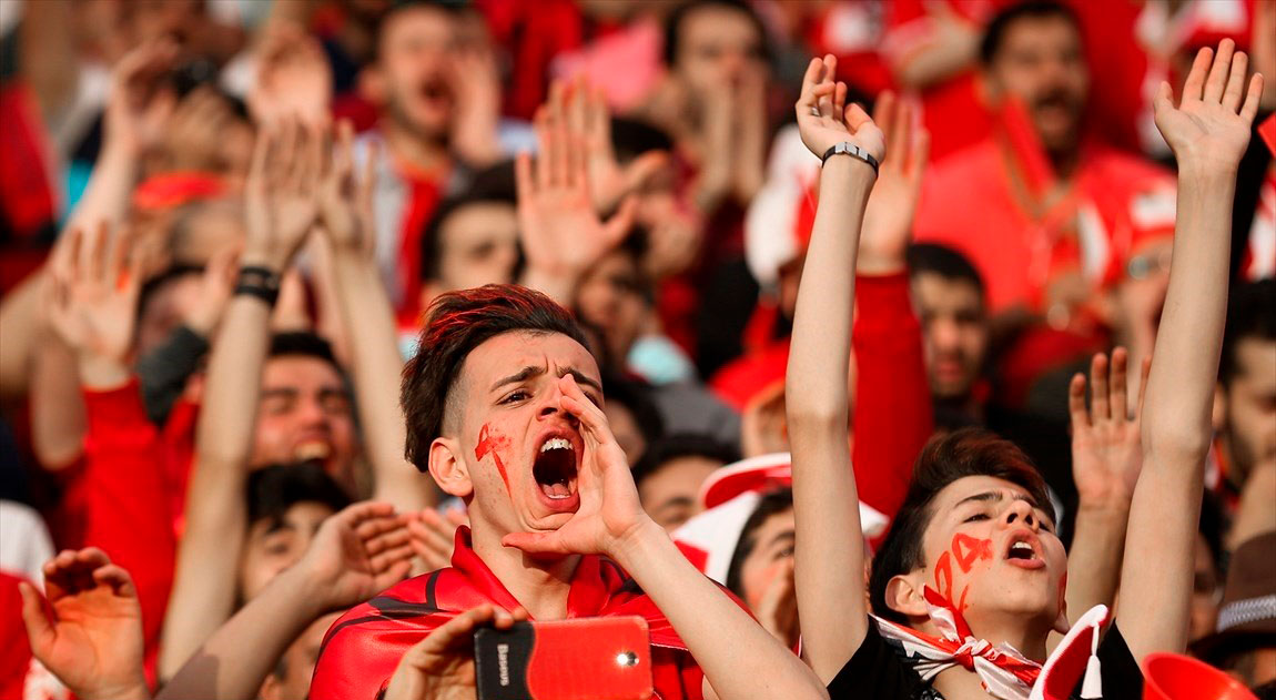 قرعه‌کشی یک‌چهارم جام‌ حذفی؛ استقلال باز به سپاهان رسید/ قرعه آسان پرسپولیس
