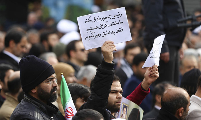 ابعاد امنیتی آشوب‌ها؛ انتقاد از نهادهای امنیتی و پیشنهاد عجیب 