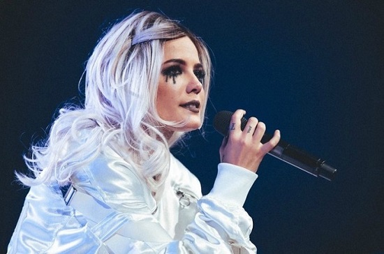 درخواست عجیب خواننده زن آمریکایی از ایران