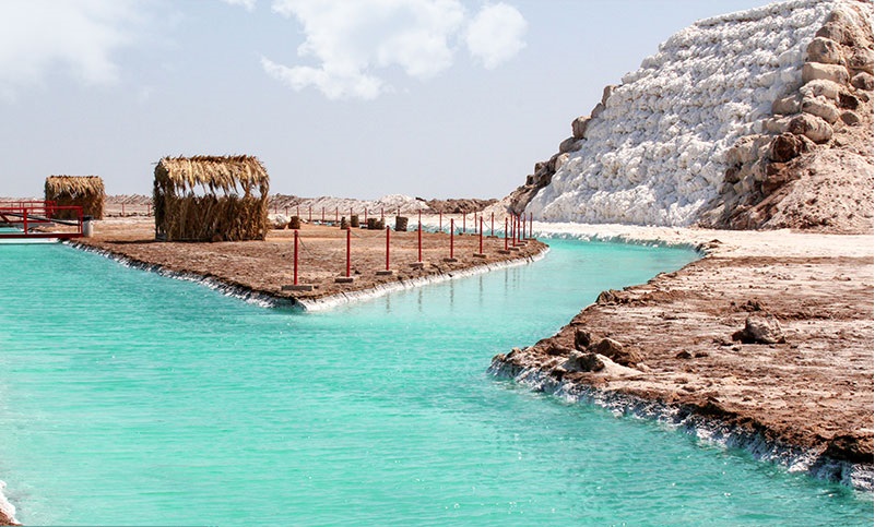 سفر به آبشار نمک خور؛ یلدای نمکین در دل طبیعت بکر