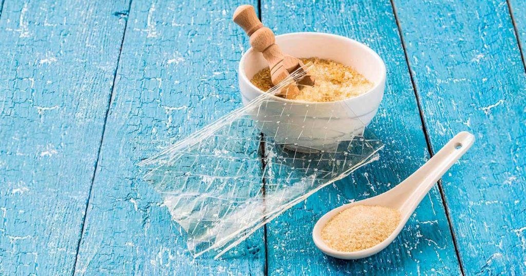 طرز تهیه پاناکوتا وانیلی با ژله انار مخصوص شب یلدا طرز تهیه پاناکوتا وانیلی با ژله انار مخصوص شب یلدا