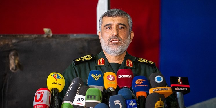 سردار حاجی‌زاده: به تمام کدها پهپاد آمریکایی دست پیدا کرده‌ایم