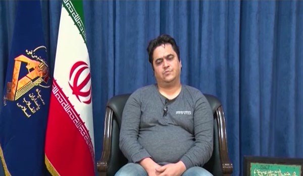وقتی روحالله بر انقلاب شورید/// وقتی روحالله بر انقلاب شورید///