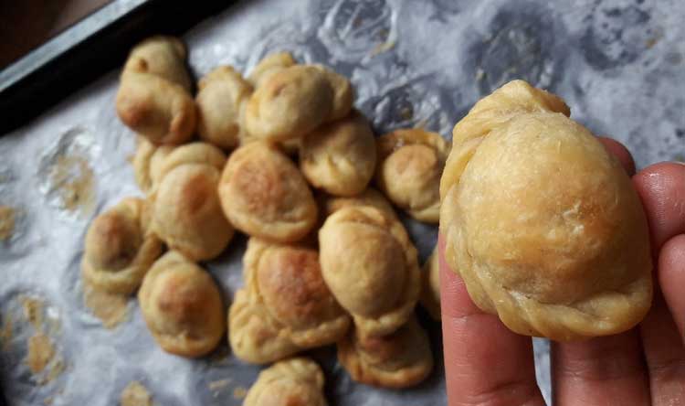 طرز تهیه قطاب خانگی مخصوص عید نوروز/ منتشر نشود طرز تهیه قطاب خانگی مخصوص عید نوروز/ منتشر نشود