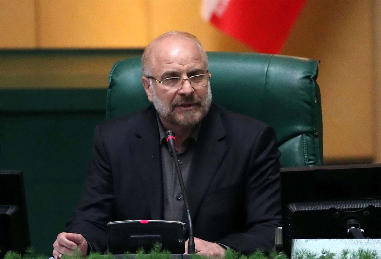 صادق زیبا کلام: ژست انتقاد تند و تیز از روحانی به قالیباف نمیآید/ او خود میداند که شانسی برای ۱۴۰۰ ندارد صادق زیبا کلام: ژست انتقاد تند و تیز از روحانی به قالیباف نمیآید/ او خود میداند که شانسی برای ۱۴۰۰ ندارد