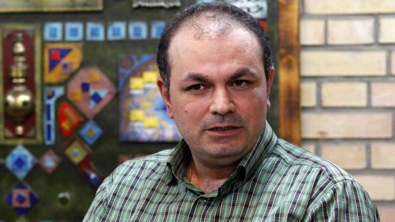 مافیا نمیگذارد قیمت خودرو کاهش یابد/ پیش فروش و قرعه کشیها ثاثیری بر روی قیمت ندارد مافیا نمیگذارد قیمت خودرو کاهش یابد/ پیش فروش و قرعه کشیها ثاثیری بر روی قیمت ندارد