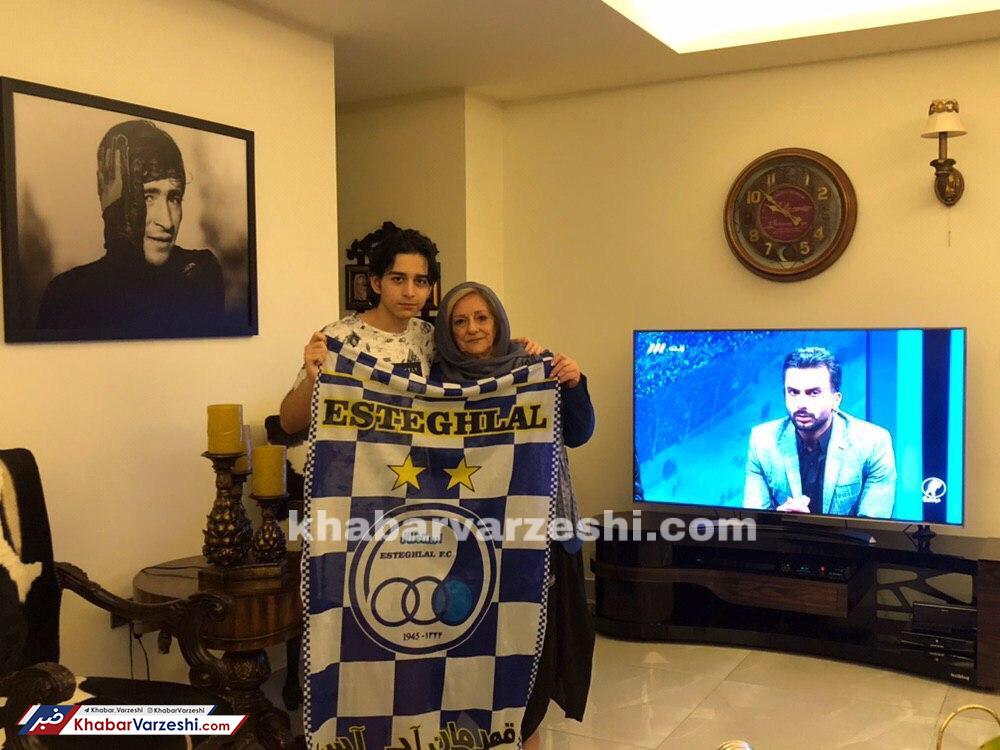 (عکس) دربی، اشک همسر حجازی را هم درآورد