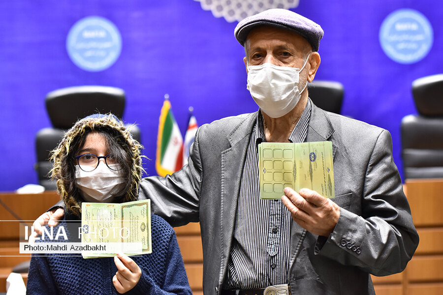 تصاویر نخستین شناسنامه ایرانی فرزندان پدر خارجی و مادر ایرانی