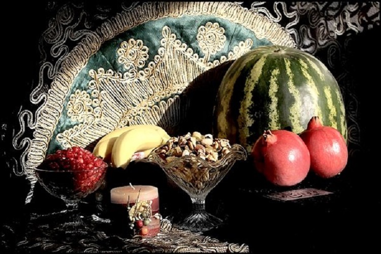 آیینهای شب یلدا در استانهای مختلف ایران آیینهای سنتی شب یلدا در استانهای مختلف ایران