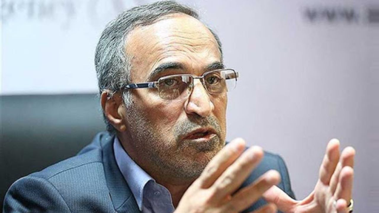 پدرخواندگی در بین اصولگرایان؛ ماجرا چیست؟ پدرخواندگی در بین اصولگرایان؛ ماجرا چیست؟