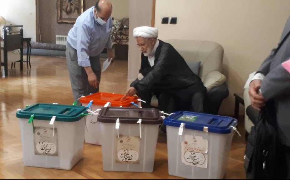 (تصاویر) مهدی کروبی رای داد