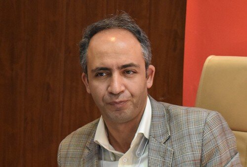 رانتجویی میلیاردی عدهای سرمایهدار با نرخ بهره منفی ۲۲ درصدی از جیب مردم و بانکها رانتجویی میلیاردی عدهای سرمایهدار با نرخ بهره منفی ۲۲ درصدی از جیب مردم و بانکها