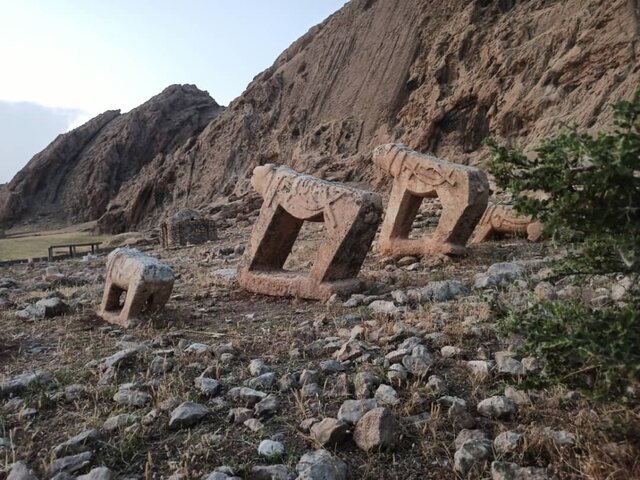 آثار تاریخی