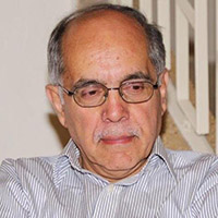 کوروش احمدی