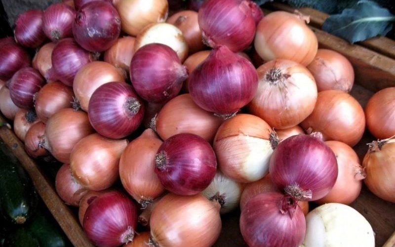 طرز تهیه کوکو تن ماهی، ساده و خوشمزه پیاز