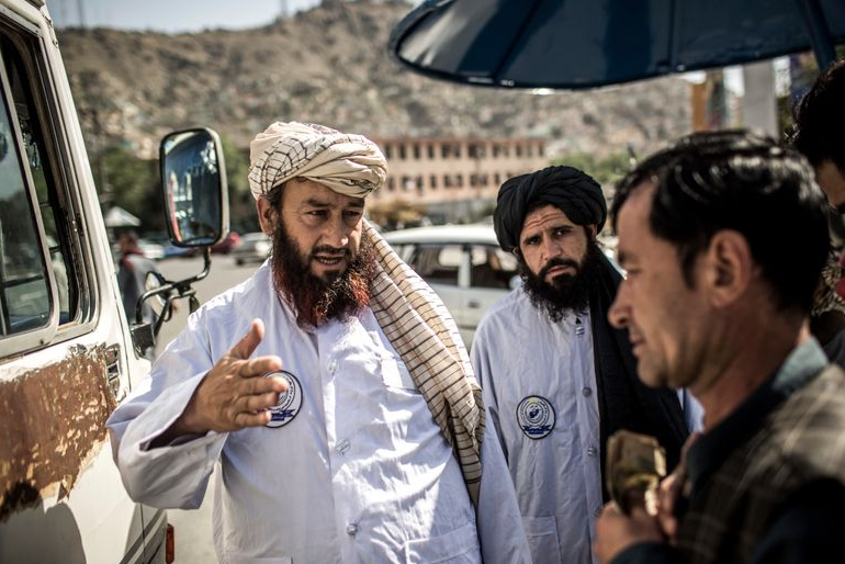 زیر پوستِ حاکمیت طالبان در افغانستان چه می‌گذرد؟