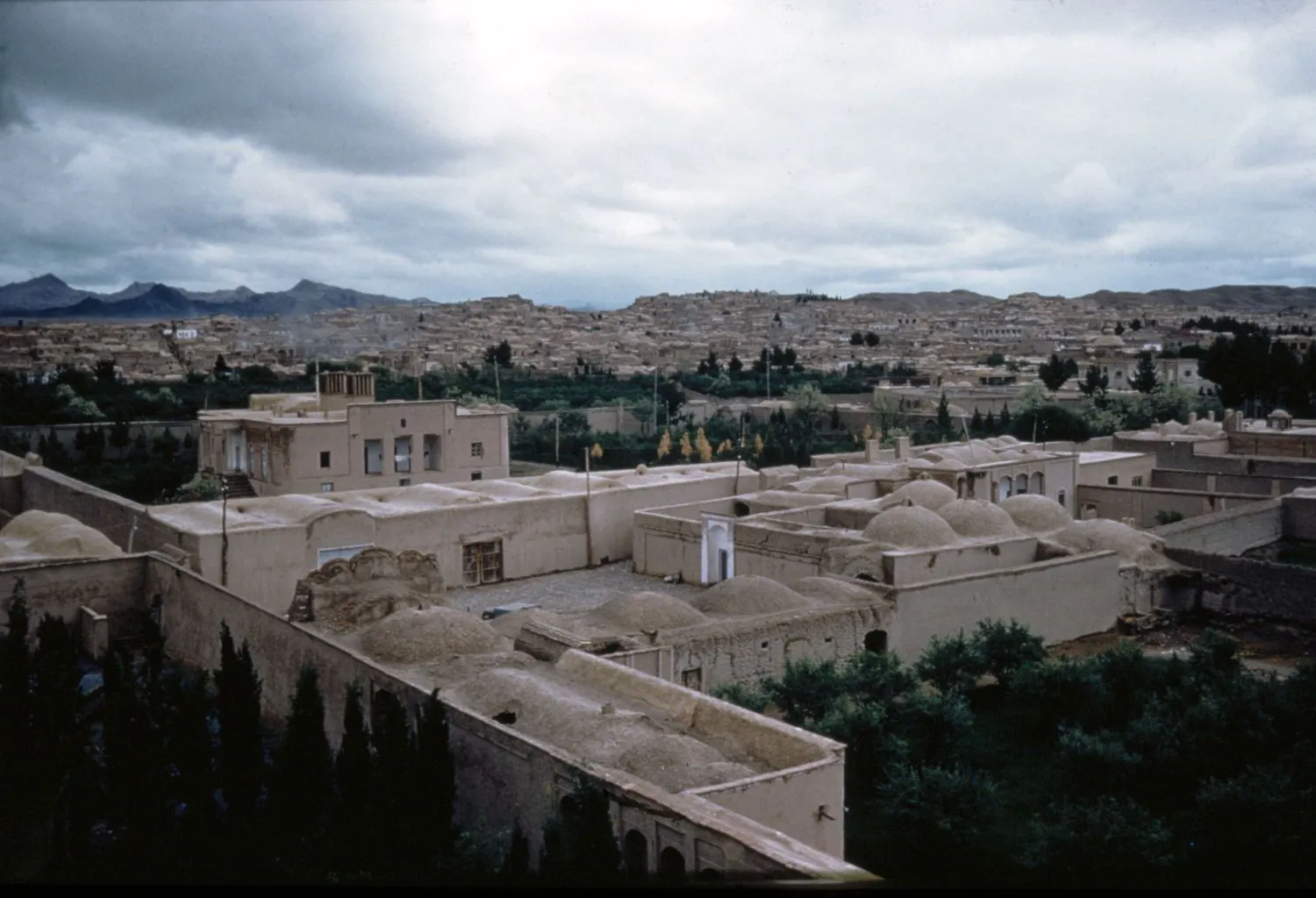 عکس‌هایی از ایران در دهه‌های سی و چهل شمسی