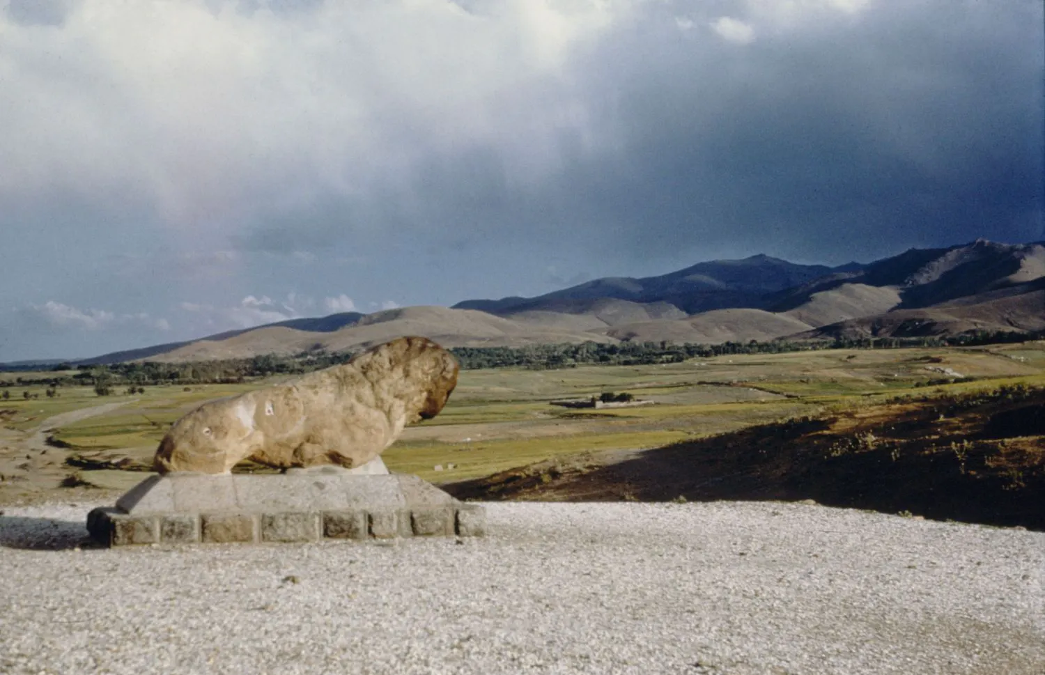 عکس‌هایی از ایران در دهه‌های سی و چهل شمسی