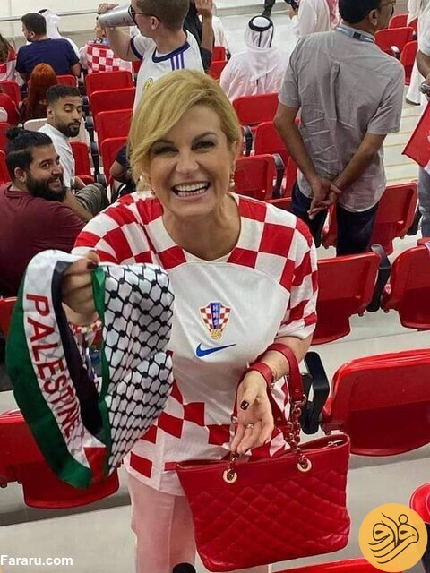 (عکس) رئیس‌جمهور کرواسی با پرچم فلسطین تیمش را تشویق کرد