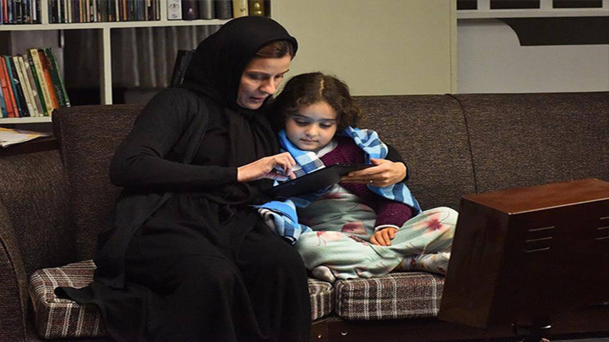 ستاره زن سینما، این روز‌ها به شدت مشغول است، مزاحم نشوید