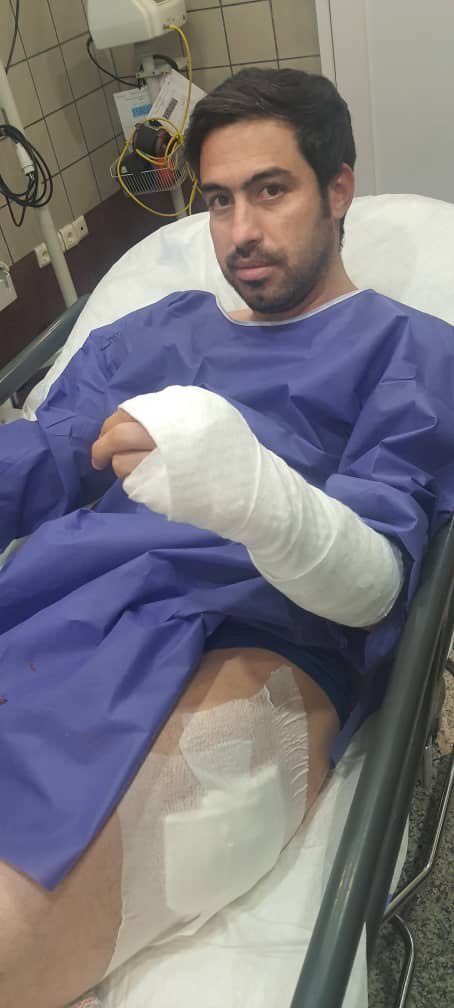 مربی استقلال چاقو خورد!