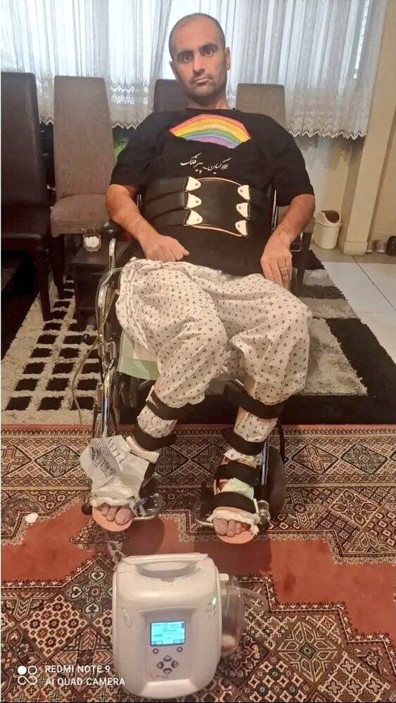 پدر کیان پیرفلک، «ویلچرنشین» شد