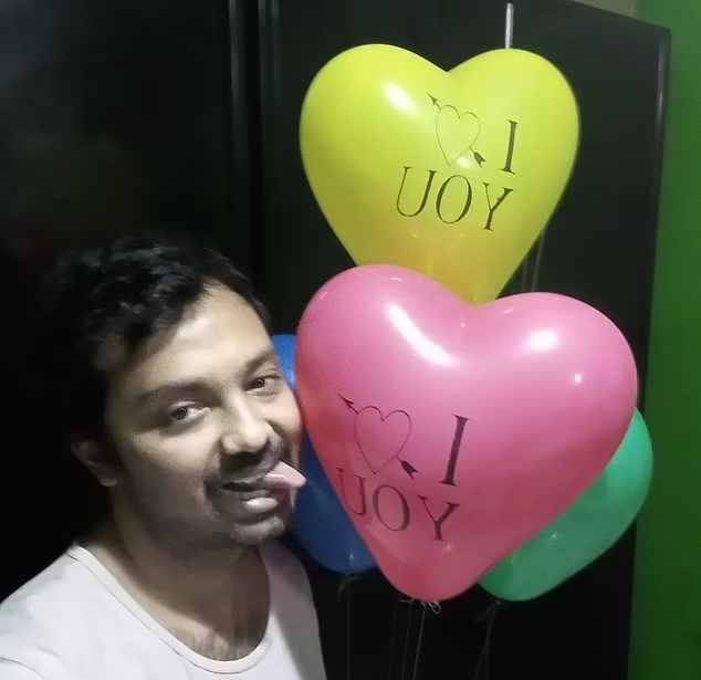 ماجرای عجیب مرد هندی که با بادکنک‌هایش ازدواج کرد