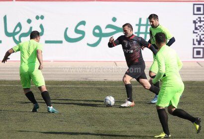 (عکس) سیدجلال بالاخره تسلیم بازنشستگی شد! (عکس) سیدجلال بالاخره تسلیم بازنشستگی شد!