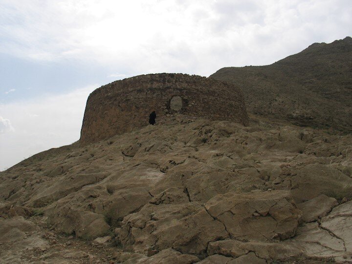 استخوان مردگان در بی بی شهربانو