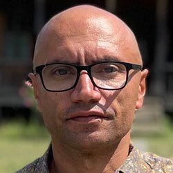 آن سه جواد طباطبایی