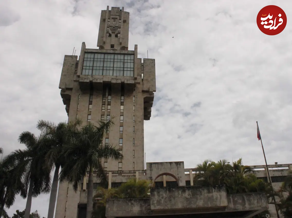 تصاویر خانه‌هایی که با معماری وحشیانه ساخته شده‌اند//