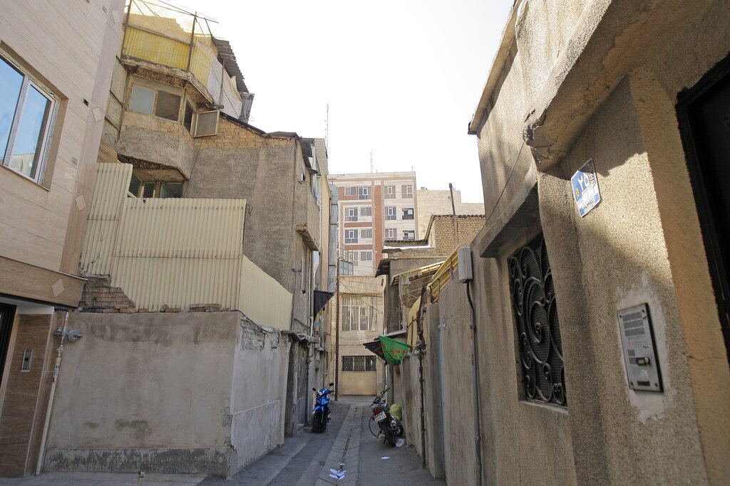 رمزگشایی از راز قلعه‌ای در شمال تهران/اینجا روزگاری خانه کارگر‌ها بود