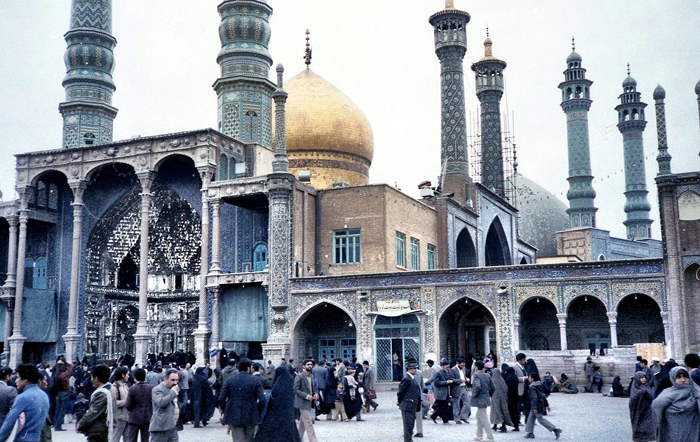 عکس‌های زن آلمانی از قم دهه شصت