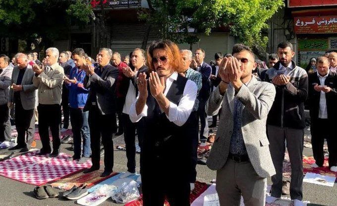 «بازیگر هالیوود» در نماز عید فطر تبریز؟!