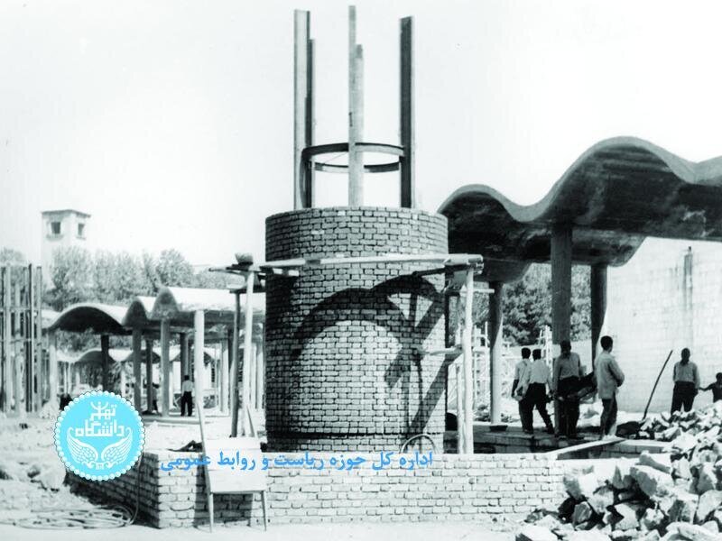 کپی‌کاری مهندسان از مسجد معروف اصفهان در دانشگاه تهران