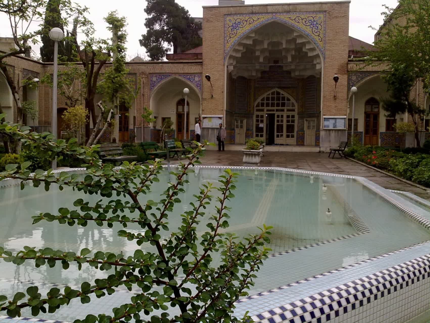 سرنوشت شاهزاده قاجاری که به ته خط رسیده بود